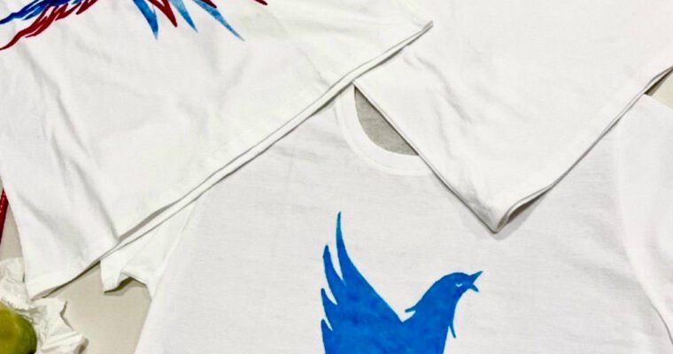 Kunstausstellung „Vögel“ aus dem Kurs Mode und Design