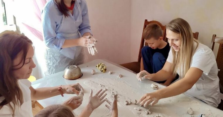 Spiel und Entwicklung